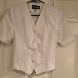 White Short Sleeved and Cuffed Summer Jacket